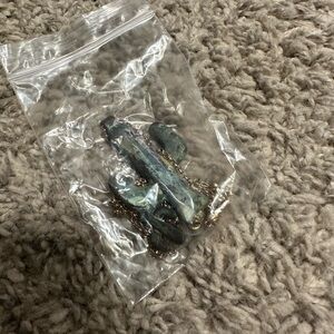 Women’s necklace and earrings